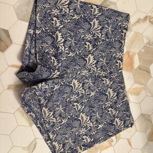 High waist blue patterned shorts Sz L